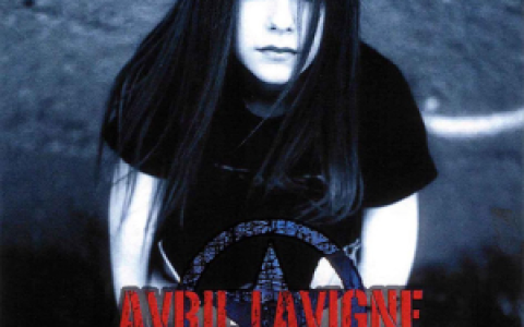 Avril Lavigne歌曲:Sk8er Boi歌词