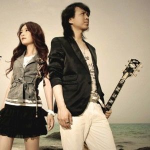 爱乐团歌曲:天涯歌词