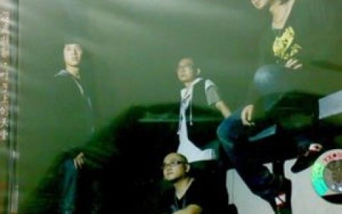 深度接触歌曲:爱到疯狂歌词