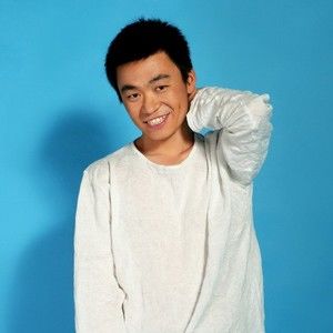 王宝强歌曲:出门靠朋友歌词