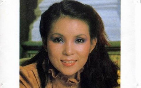 黄莺莺歌曲:不要轻言别离歌词