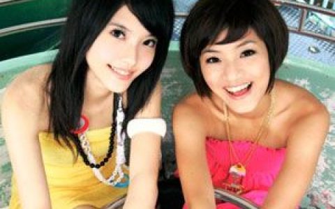 YUMMY歌曲:Just want to歌词