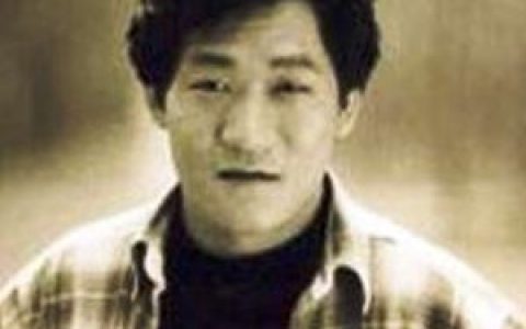 谢东歌曲:此刻歌词