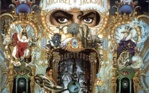 Michael Jackson歌曲:SHE DRIVES ME WILD歌词