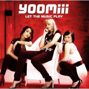 Yoomiii歌曲:Kiss me歌词