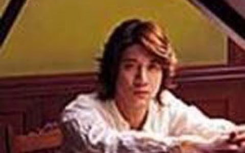 王力宏歌曲:两个人不等于我们歌词