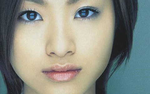 上户彩歌曲:True Love歌词