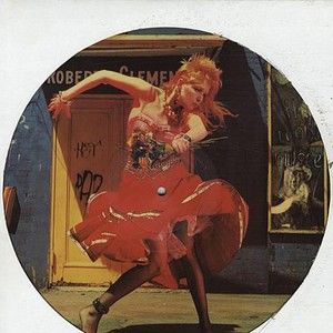 Cyndi Lauper歌曲:He s So Unusual歌词