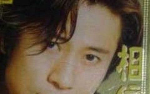 解晓东歌曲:必须坚持歌词