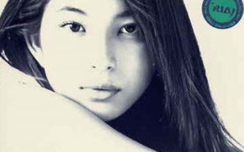 上原多香子歌曲:Come close to me(instrumental)歌词