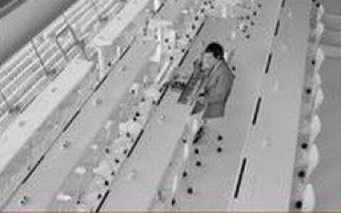 Aqualung歌曲:something to believe in歌词