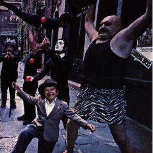 The Doors歌曲:People Are Strange歌词
