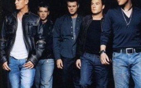 Westlife歌曲:On My Shoulder歌词