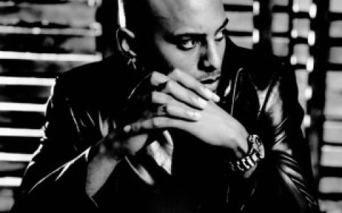 Jay Delano歌曲:Close to You歌词