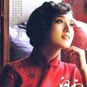 白雪歌曲:春光美歌词