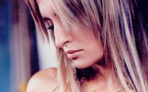 Sarah Connor歌曲:love is color-blind歌词