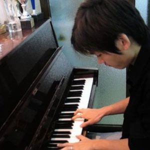 董明歌曲:感情是停不下的钟歌词