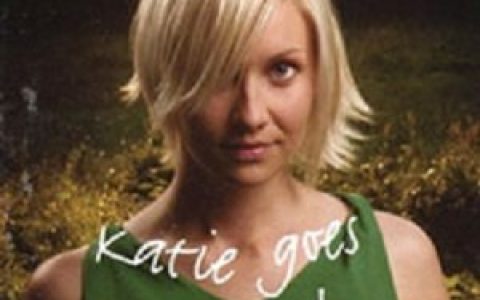 Katie Goes To Tokyo歌曲:The Girl Who Ruined Your World歌词