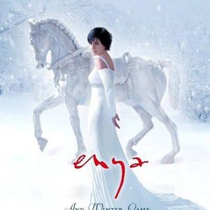 Enya歌曲:Stars and Midnight Blue歌词
