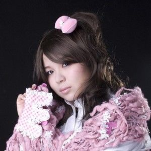 小E歌曲:春祭歌词
