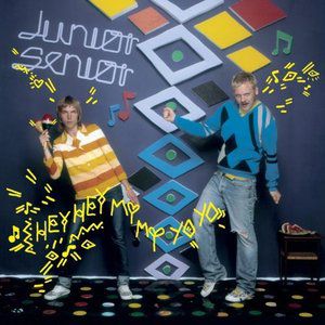 Junior Senior歌曲:Take My Time歌词