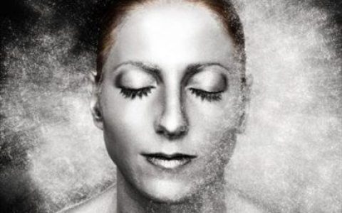 Ellen Allien歌曲:Schlumi歌词