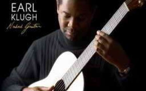 Earl Klugh歌曲:Moon River歌词