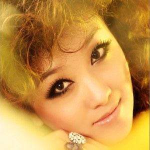 孟杨歌曲:男人一生三朵花歌词