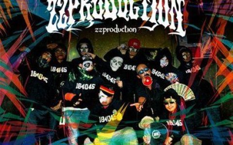 ZZ PRODUCTION歌曲:三角の中歌词
