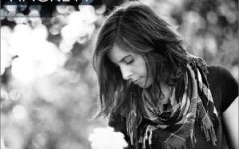 Laura Hackett歌曲:Love s A Mystery歌词