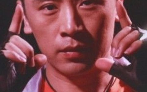 姜鹏歌曲:不爱我的女人让我流泪歌词