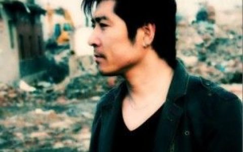 潘登歌曲:伤痕歌词