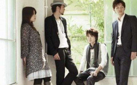 JULEPS歌曲:Love is here. (instrumental)歌词