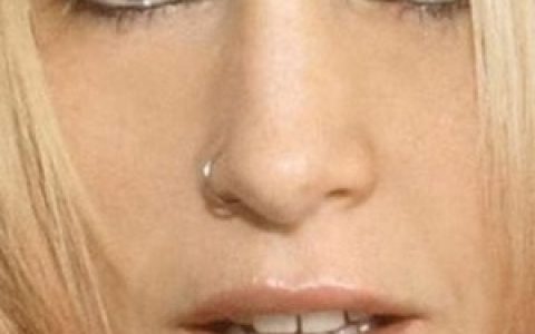 Lisa Bouchelle歌曲:Insane歌词