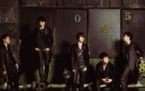 东方神起歌曲:Two hearts歌词