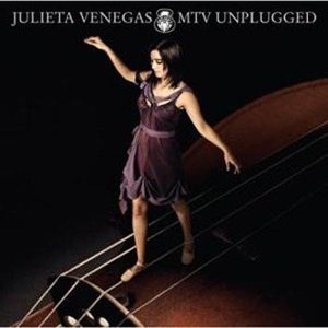 Julieta Venegas歌曲:Algo Esta Cambiando歌词