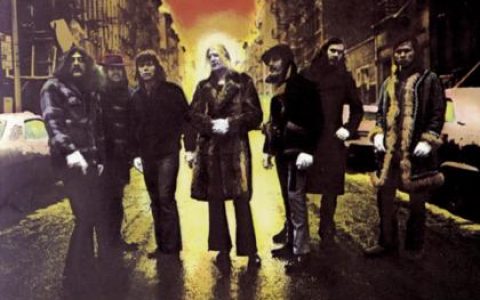 Marilyn Manson歌曲:Wrong Radio Noise歌词