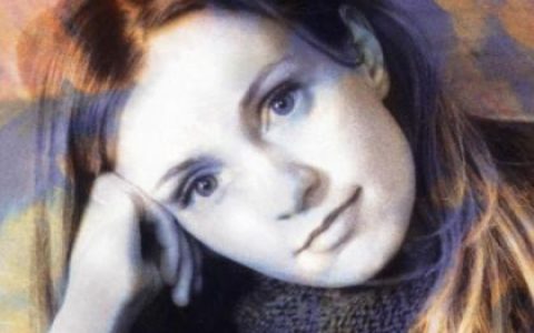 Cara Dillon 卡兰.迪伦歌曲:Shes like the swallow歌词
