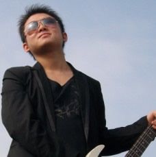 洪立歌曲:心里太多话想对你说歌词