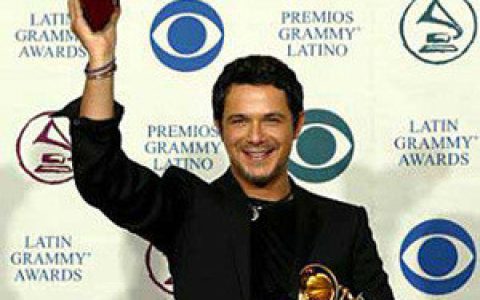 Alejandro Sanz歌曲:Toca Para Mi歌词