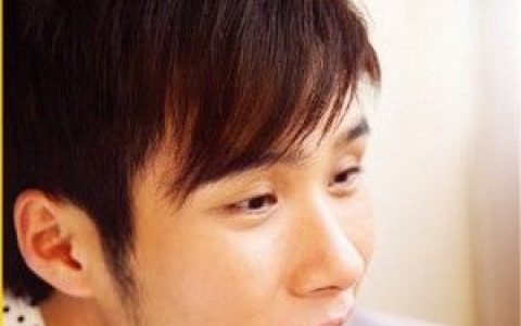 陈伟联歌曲:亲爱的 做个好梦歌词