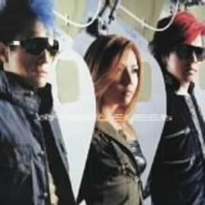 嘻哈甜心歌曲:Angel Eyes(English V歌词