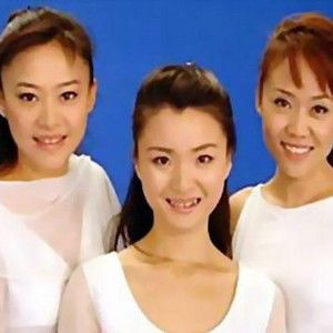 黑鸭子合唱组歌曲:红太阳照边疆歌词